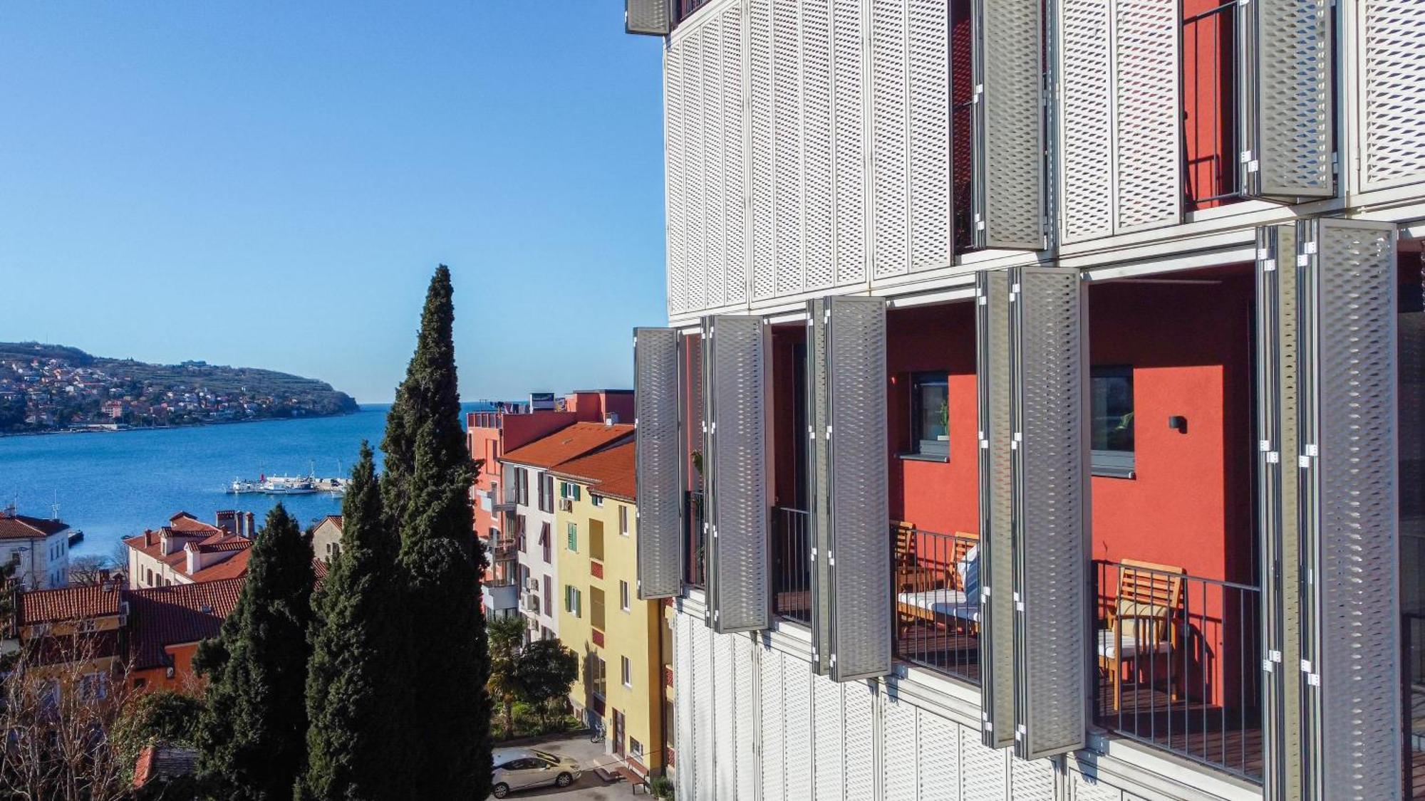 Koper Seaside Residence Esterno foto